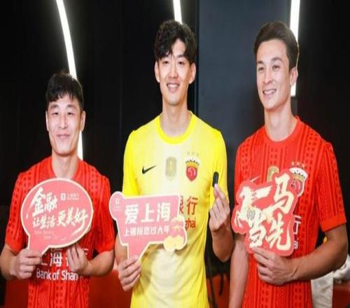 詹姆斯传球,失误被断,怀特反击轻,华体会体育,体育资讯,比赛数据,球队分析,体育新闻