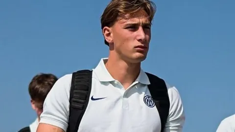 三浦知良54岁加盟JFL铃鹿FC，达成租借协议